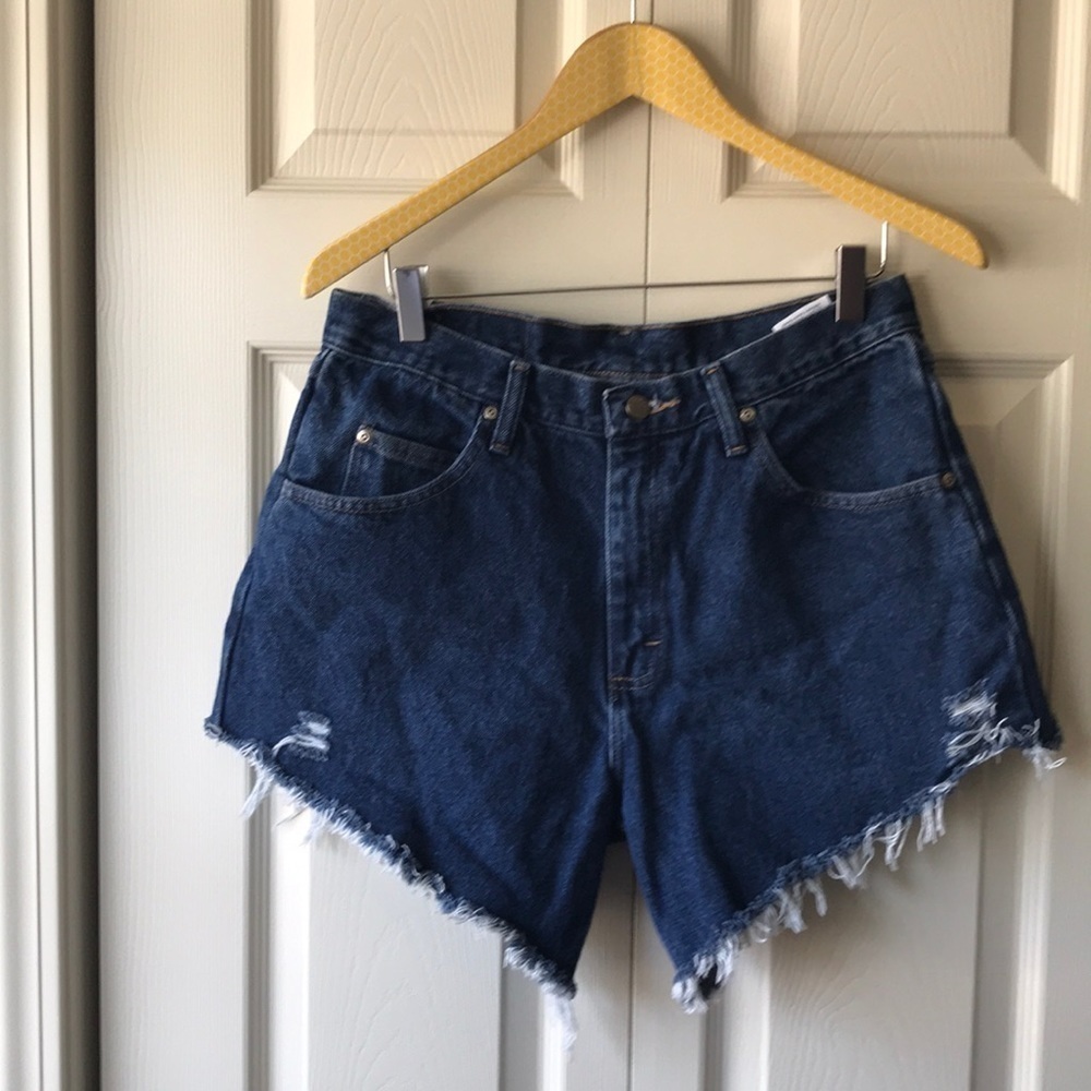 VTG Wrangler cut off jean shorts